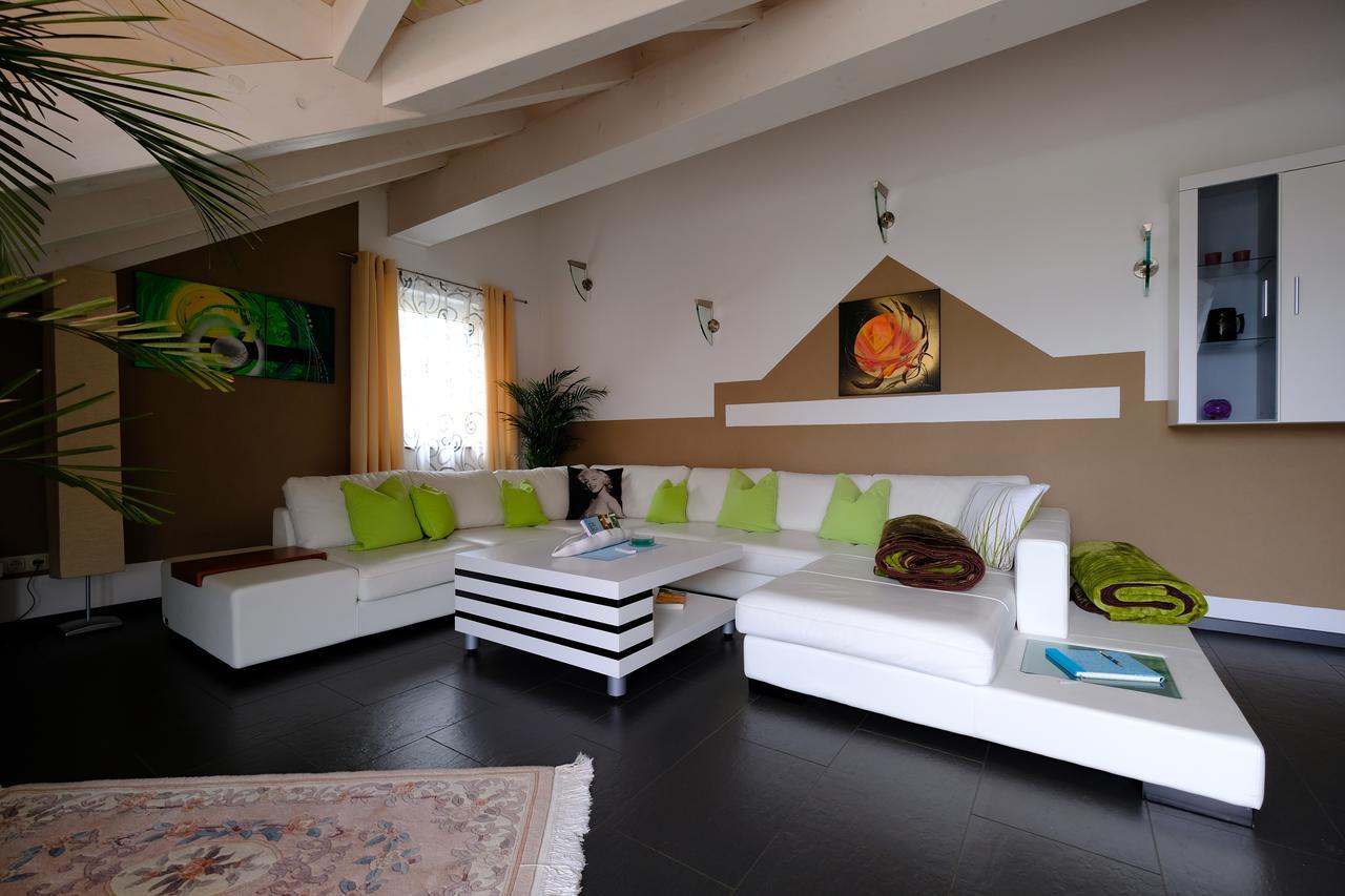 Ferienwohnung Henry Im Schoenen Allgaeu Westendorf エクステリア 写真